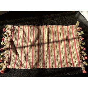 Pillow Cover with Zipper Opening and Braiding